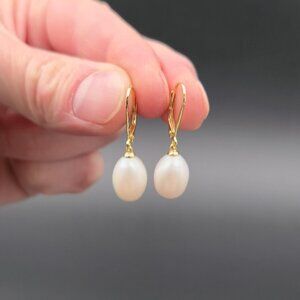 Gold Over Sterling Silver White Genuine Pearls Earrings A6302